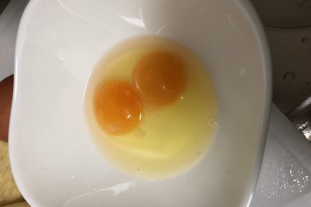 生まれて初めて🥚