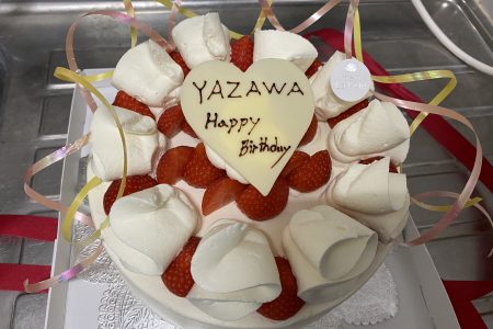 YAZAWA　HAPPYBIRTHDAY